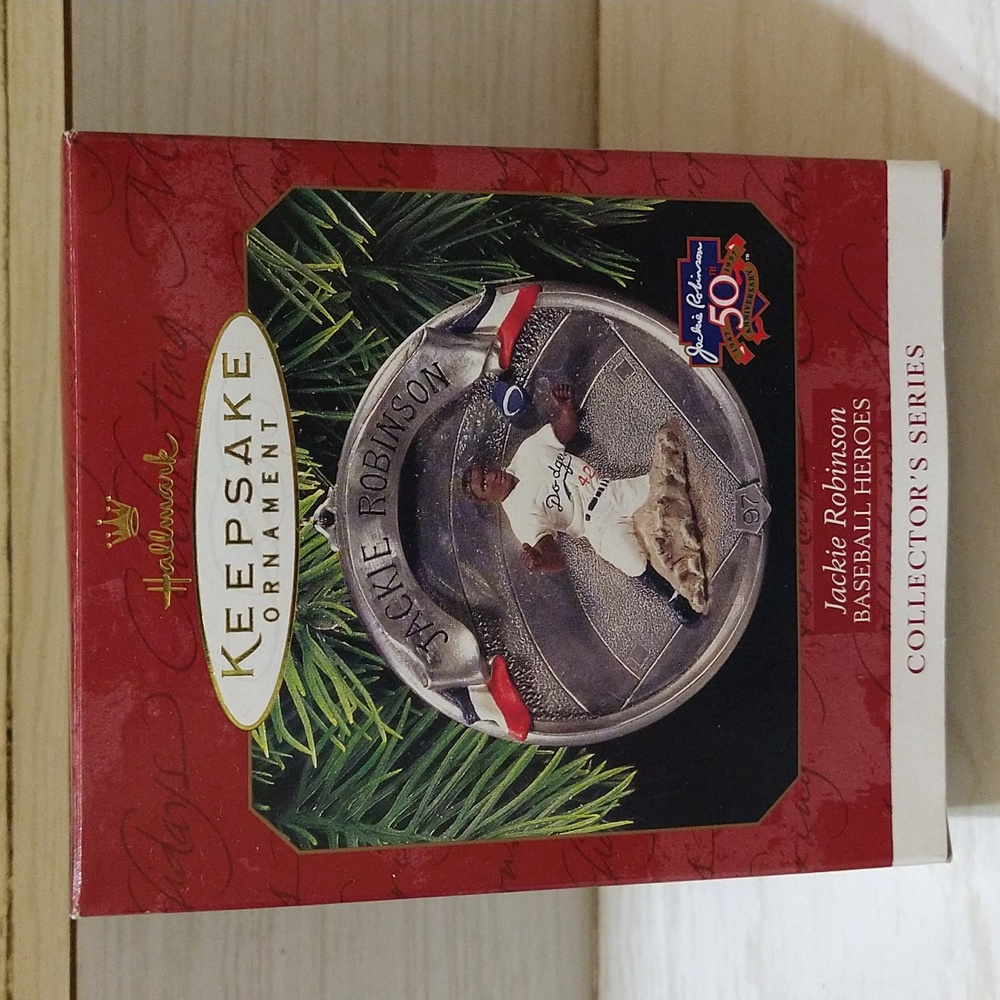Vintage 1997 Jackie Robinson Collector's Series Baseball Heroes Ornament